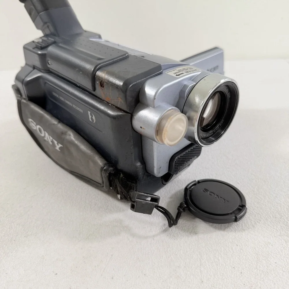 Sony Digital Handycam DCR-TRV250 Nightshot FOR PARTS/REPAIR Read Description